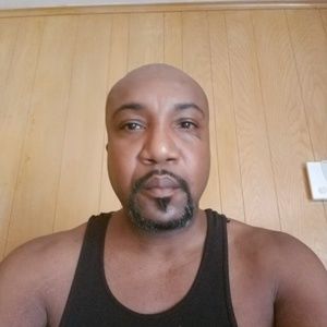 Meet your Posher, Ronald